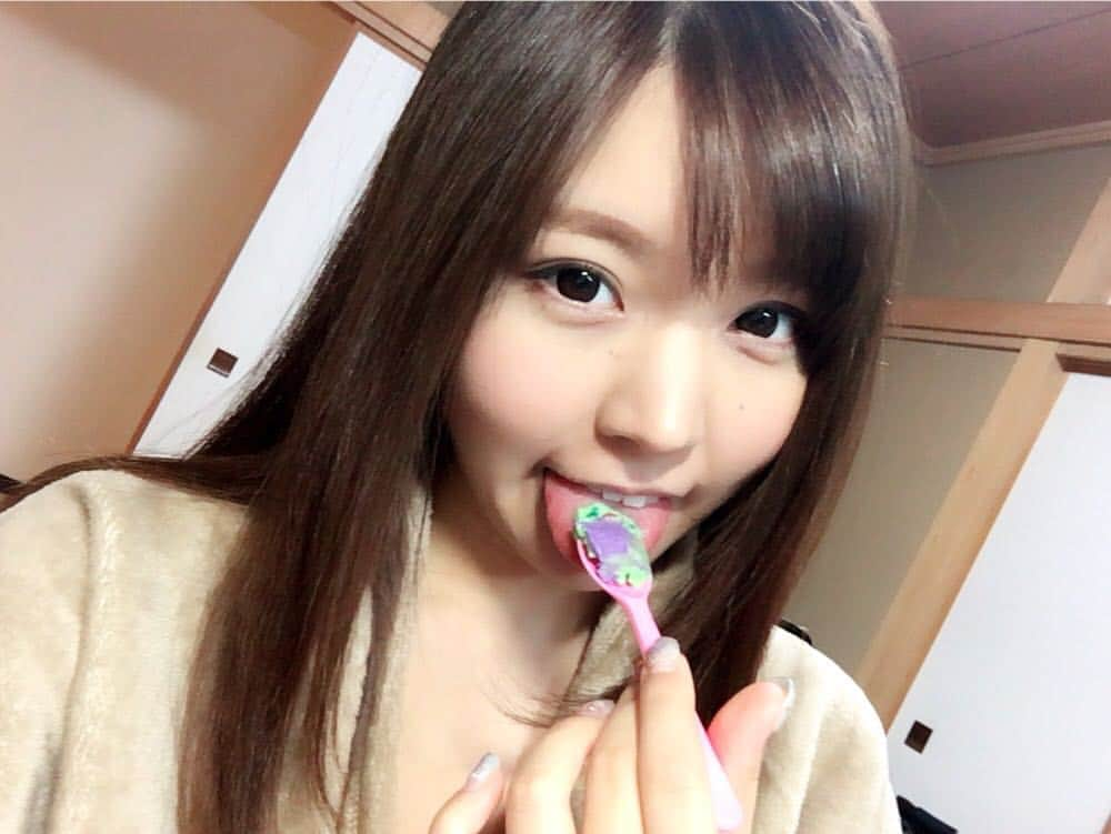 彩乃ななのインスタグラム