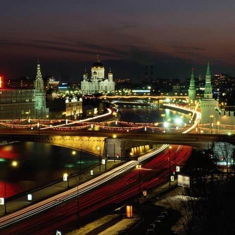 エナジーのインスタグラム：「Today inspiration comes from an amazing city: #Moscow!」
