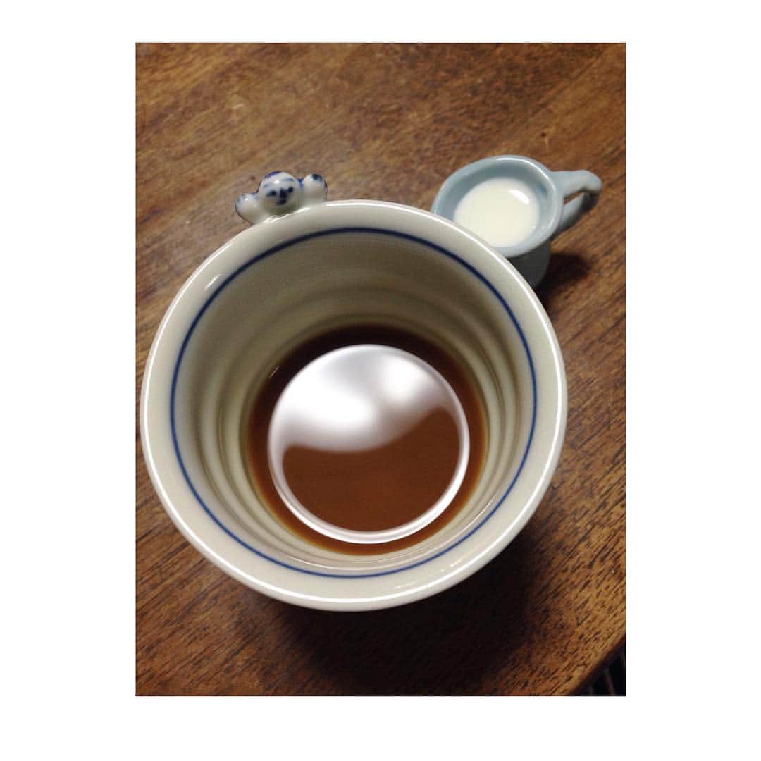 久保田智子さんのインスタグラム写真 - (久保田智子Instagram)「誰かがこちらをみてる…」4月9日 18時22分 - kubota_tomoko