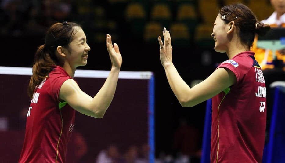 のインスタグラム：「Yeaahh..!! We've just made it to next round.. Matsumoto M./Takahashi A. vs Hoo V. K. M./Woon K. W.  21:19 25:23  #celcomaxiatamalaysiaopen2016 #malaysiaopen2016 #misakimatsutomo #ayakatakahashi #badminton #japanteam」