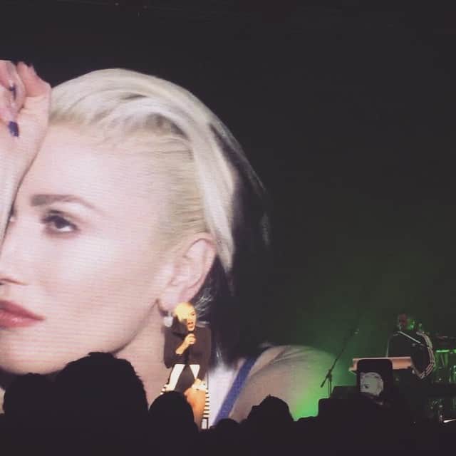 松山愛里のインスタグラム：「はぁ。かっこいい。 こんな歳の重ね方したいってくらい素敵。 #gwenstefani #live #tokyo #pricelessjapan」