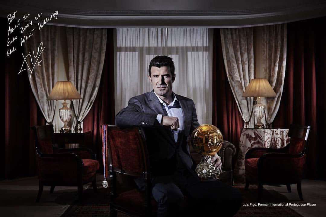 ウブロさんのインスタグラム写真 - (ウブロInstagram)「Today in #Baselworld, we are glad to launch our new #HublotLovesFootball campaigns with lengendary football players. Thank you @luis__figo, Former International Portuguese Player. #LuisFigo #HublotBaselworld #Baselworld2016」3月18日 17時55分 - hublot