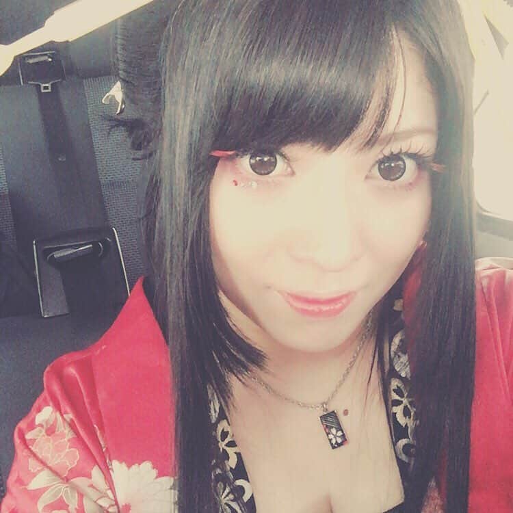 鈴華ゆう子のインスタグラム：「Hi!! これから、取材ー」