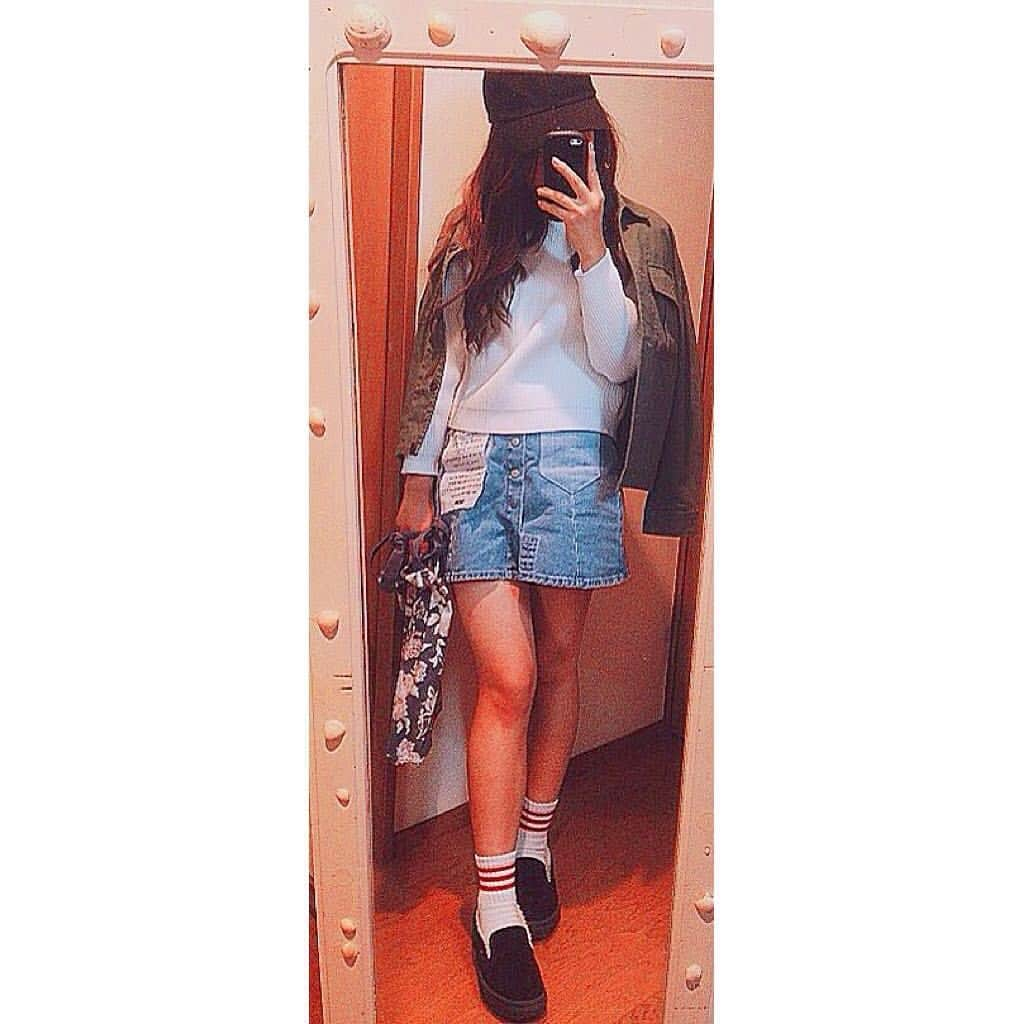 深沢あかりのインスタグラム：「Me on today👟👕👚👗 #160321 #ootd #me #rough #oneway #ZARA #moussy」