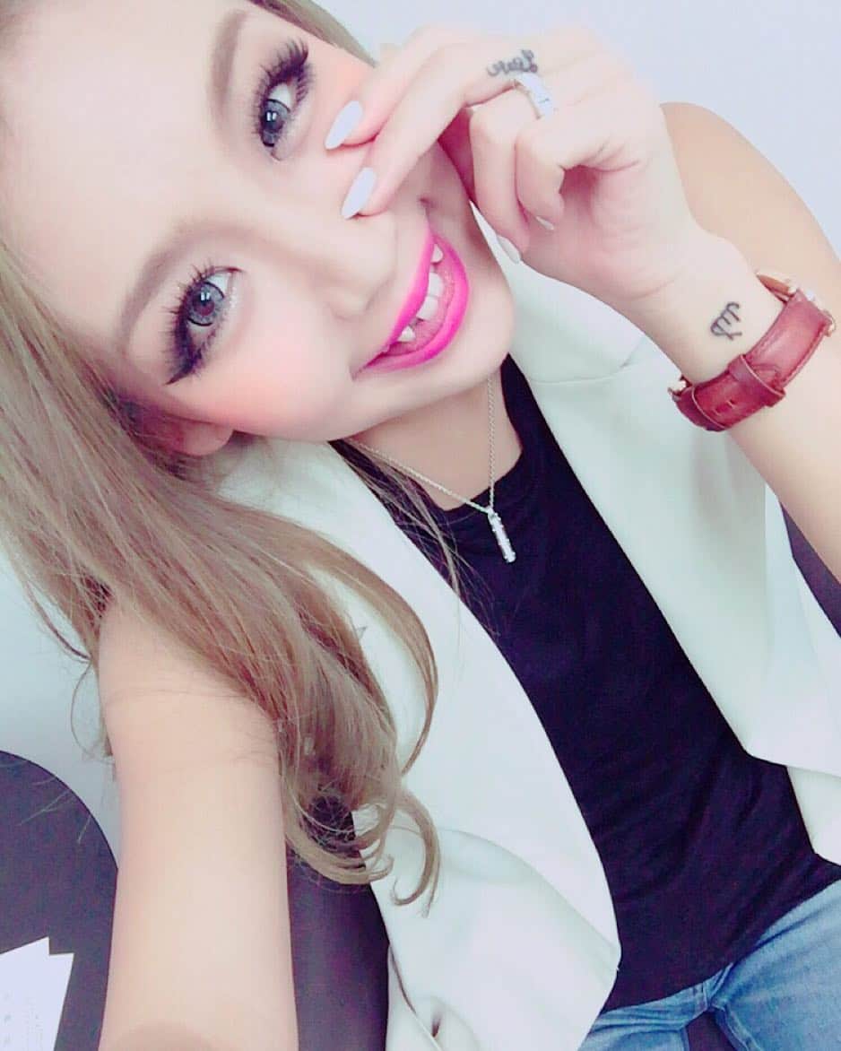 菅又菜摘（ナツ）のグルメインスタ