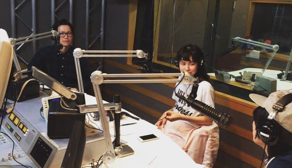 桃野陽介さんのインスタグラム写真 - (桃野陽介Instagram)「本日24時からinterFM897『limelight music』。ゲストは相方・関根卓ちゃんと、モデルの田中シェンさんです。#Hocori #interfm897 #limelightmusic」3月25日 18時10分 - mmnskn