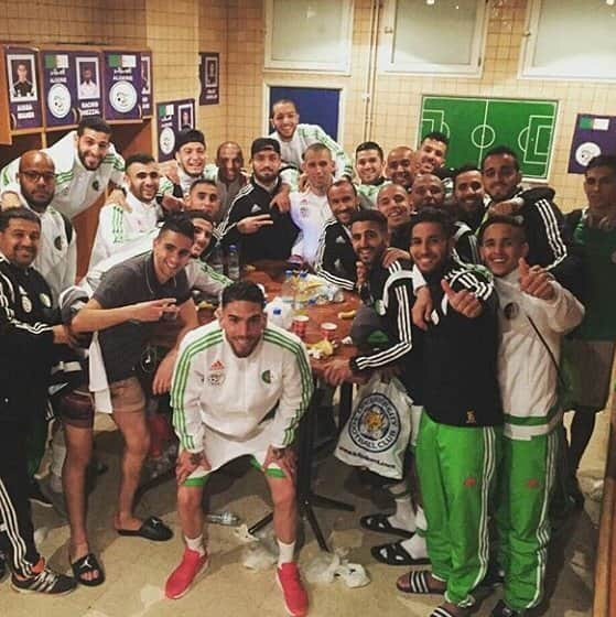 サフィル・タイデルのインスタグラム：「Hamdullilah 👏 #TeamDz #TeamAlgerie 💚❤」