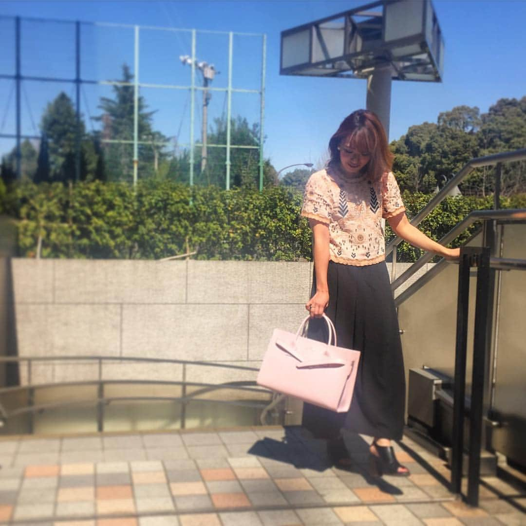 サマンサタバサさんのインスタグラム写真 - (サマンサタバサInstagram)「NATSU.さん@lovebynatsu とのコラボトート✨✨ CANDIのit bag サマンサタバサver. デザインはもちろん、A4サイズがすっぽり入るサイズ感が◎❤️ #SamanthaThavasa #サマンサタバサ #candi #コラボトート #ootd #spring #桜色」3月26日 9時36分 - samantha.thavasa.info