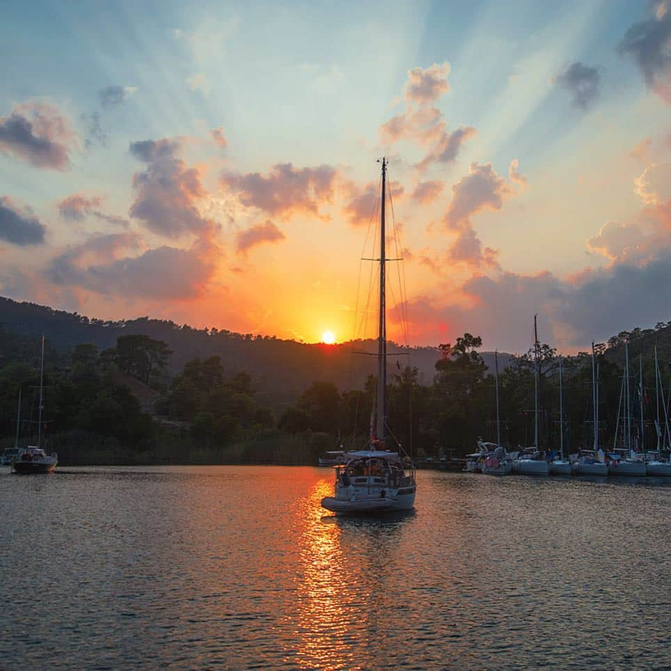 Pınar Budinのインスタグラム：「İyi geceler !😊🙋🏻 Good night!🌷 Göcek Turkey」