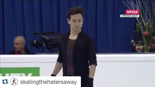 オレクシイ・ビチェンコのインスタグラム：「#alexeybychenko#alexeibychenko#goodmorning#happyeaster#thanks#teamISR#bratislava#isu#bratislava2016#ec2016. Vote for me http://woobox.com/i8466o/h218mb」