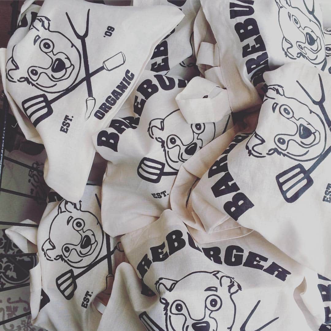 UOMOのグルメインスタ