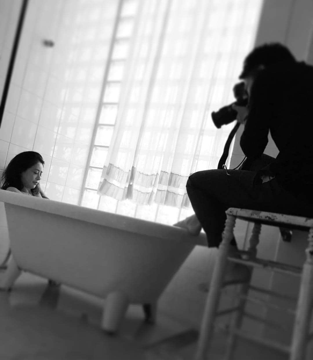 神室舞衣さんのインスタグラム写真 - (神室舞衣Instagram)「#BEDGAME」3月31日 17時53分 - maikamuro.official