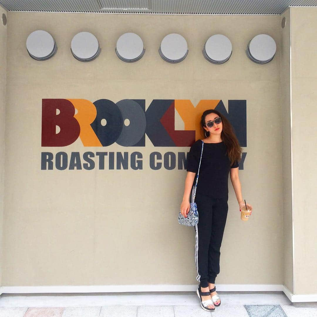 Saki さんのインスタグラム写真 - (Saki Instagram)「#BROOKLYN #brooklynroastingcompany #coffee #coffeetime ☕️😎🌿🇺🇸」5月1日 17時12分 - saki1011