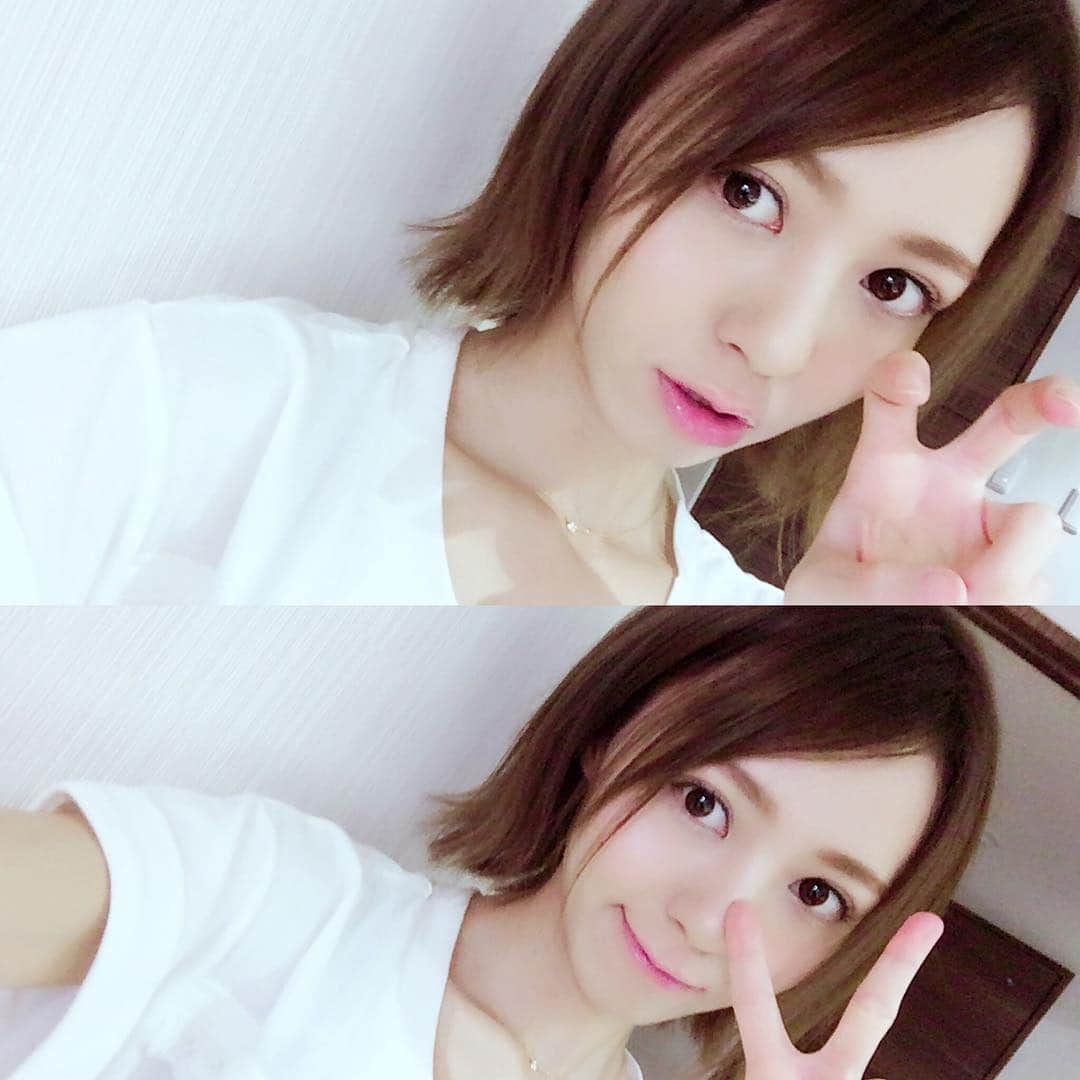 希志あいののインスタグラム：「ダブルバング楽しい♪ニヤリ 😙🎶❤️🎶」