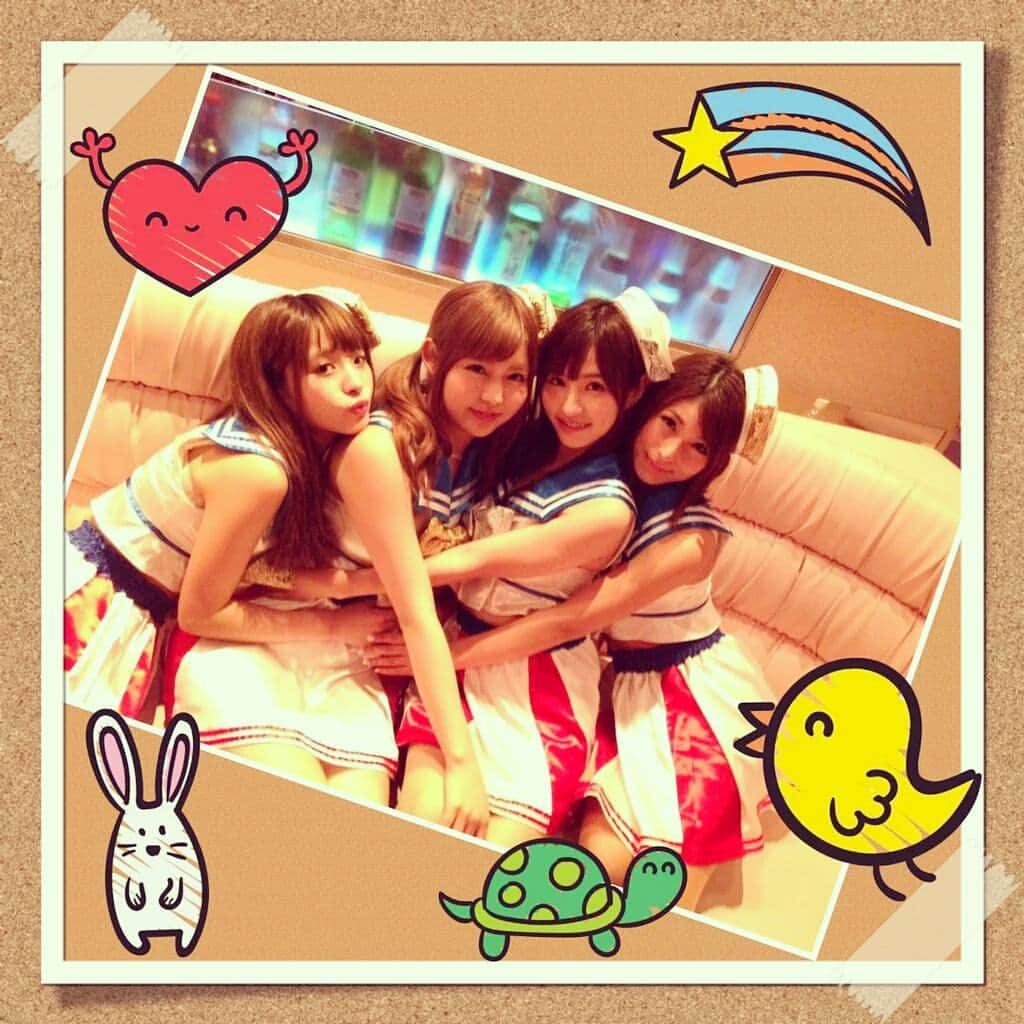 星野ナミのインスタグラム：「加工して送って貰ったのを更に加工☺良い感じの写真♪」