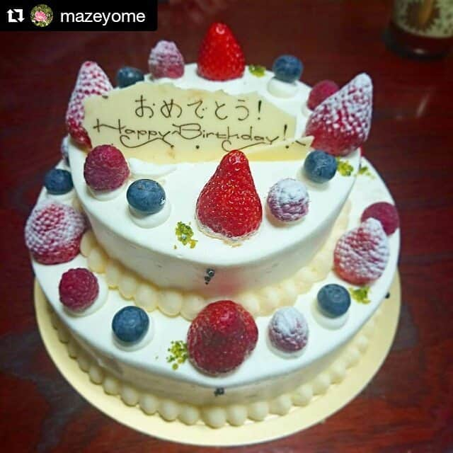 Gero City【下呂市公式アカウント】さんのインスタグラム写真 - (Gero City【下呂市公式アカウント】Instagram)「#Repost @mazeyome with @repostapp ・・・ 今日はめいっこのお誕生㊗🍰👧 メルちゃんをプレゼントしたら喜んで遊んでくれて嬉しかった～🎵 ケーキは下呂市萩原町の「ジークフリーダ」で２段ケーキ♥ おいしい～😆🎵 #gerostagram#下呂アンバサダー#お誕生日#メルちゃん#プレゼント#ケーキ#下呂市#萩原町#ジークフリーダ#２段ケーキ#おいしい#飲みすぎ食べ過ぎ#眠たいな」5月3日 23時15分 - gerostagram