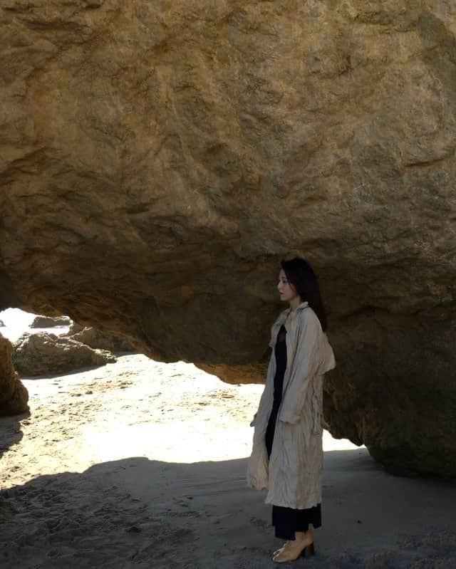 Oliviaのインスタグラム：「Earth tone.」