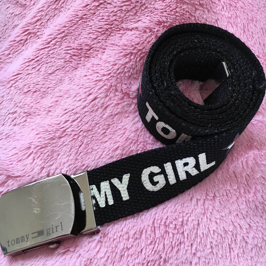 小泉エリのインスタグラム：「ノブナガごはんリレーの頃から愛用しているベルト。 カチャベルっていうのかな？ #ノブナガ #ごはんリレー #小泉」