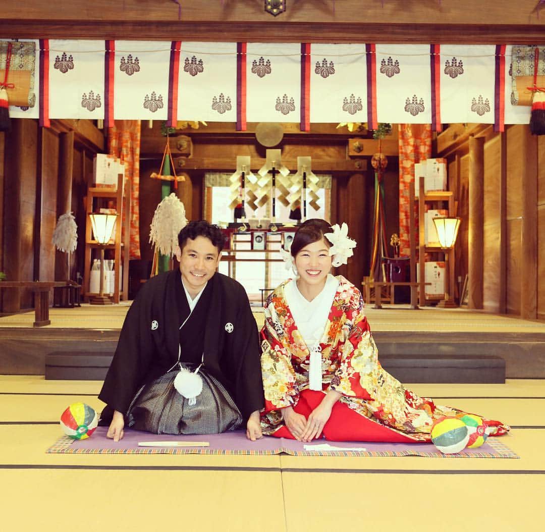 ラ パルティールのインスタグラム：「神社様での撮影もおすすめ♪  #長岡市 #結婚式場 #新潟 #パルティール #ラパルティール #wedding  #partir_nagaoka  #前撮り #ロケーションフォト #weddingphoto #桜 #cherryblossom #和装 #kimono #神社」