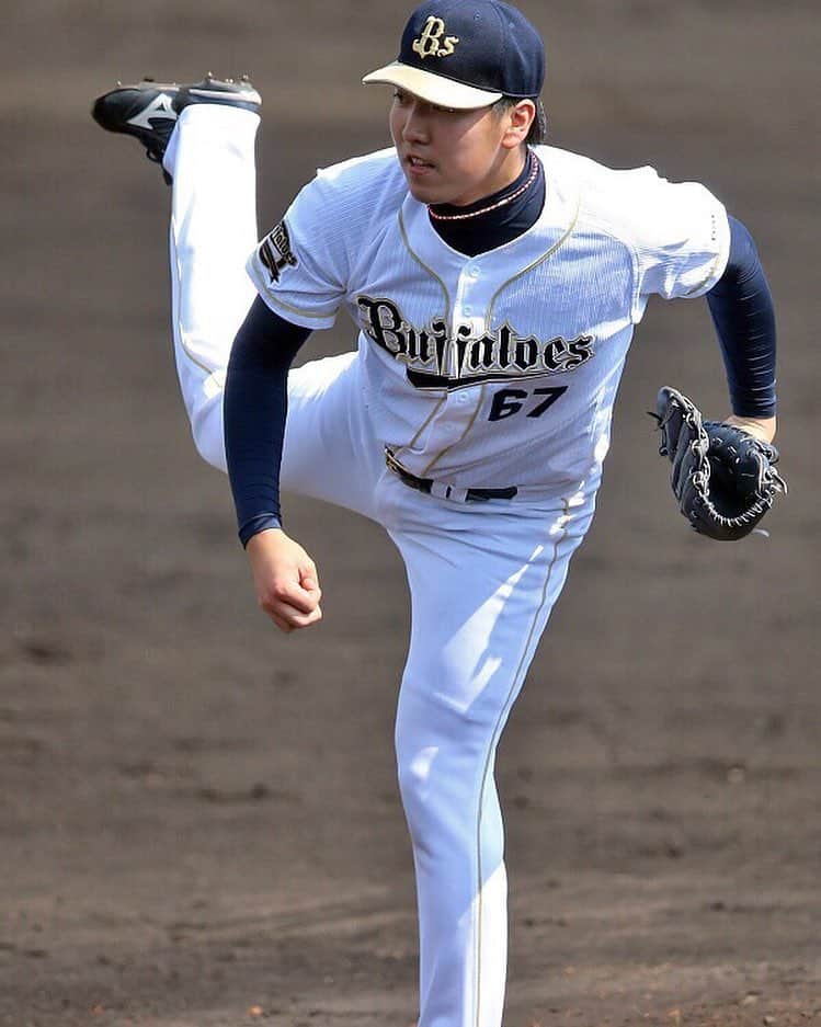 佐藤世那のインスタグラム：「昨日は久しぶりの試合で力入り過ぎました💦笑 投げれてることに感謝」
