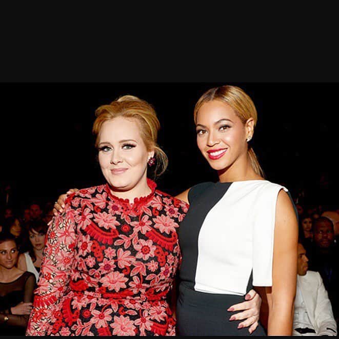 アデル（ファンアカウント）のインスタグラム：「With Beyonce 👯」