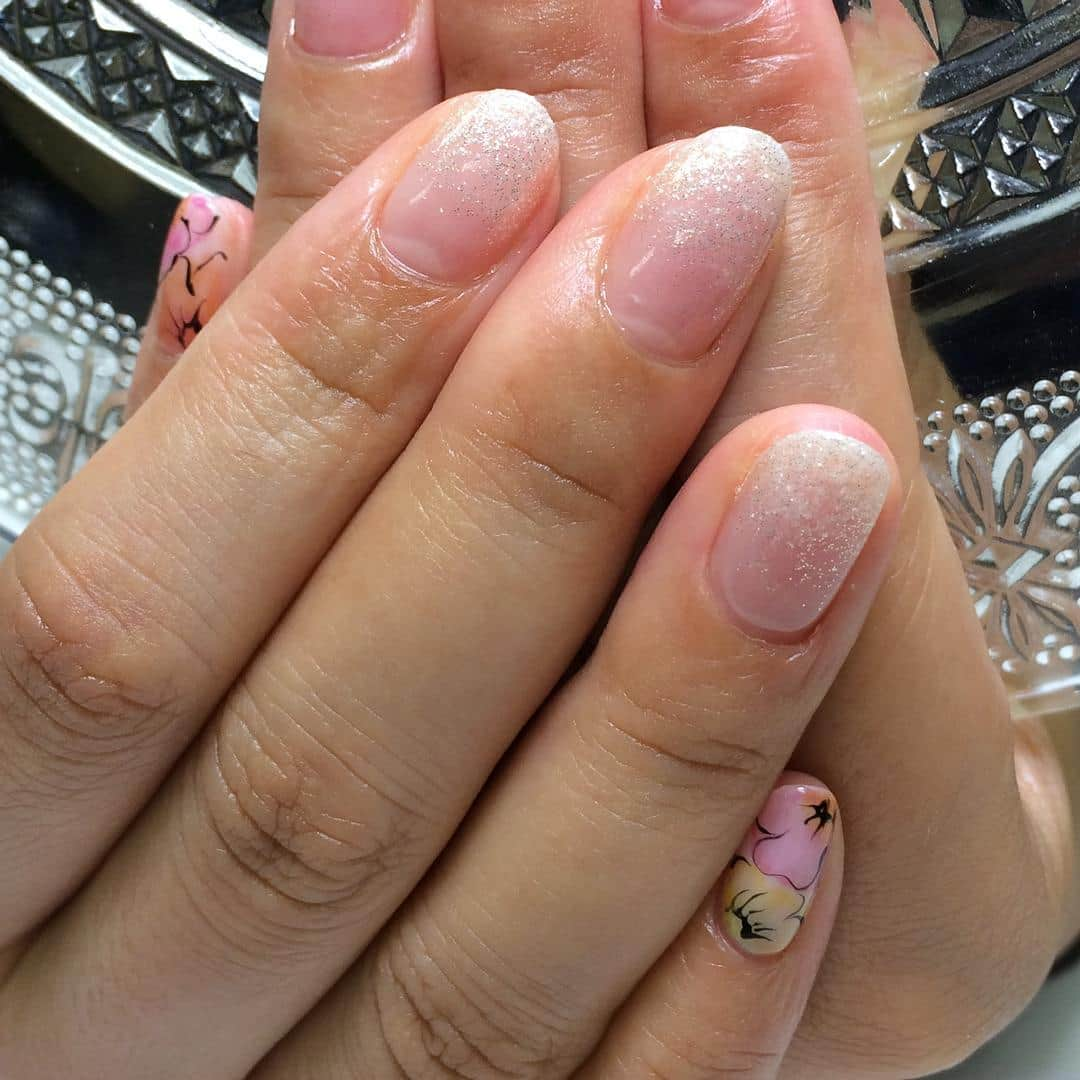 シャイニージェルさんのインスタグラム写真 - (シャイニージェルInstagram)「#nailsshiny #shinygel #ネイル #ネイルアート #nailart  #ジェルネイル  #シャイニージェル #172 #198 #175 #176 #177」4月23日 20時46分 - shinygel