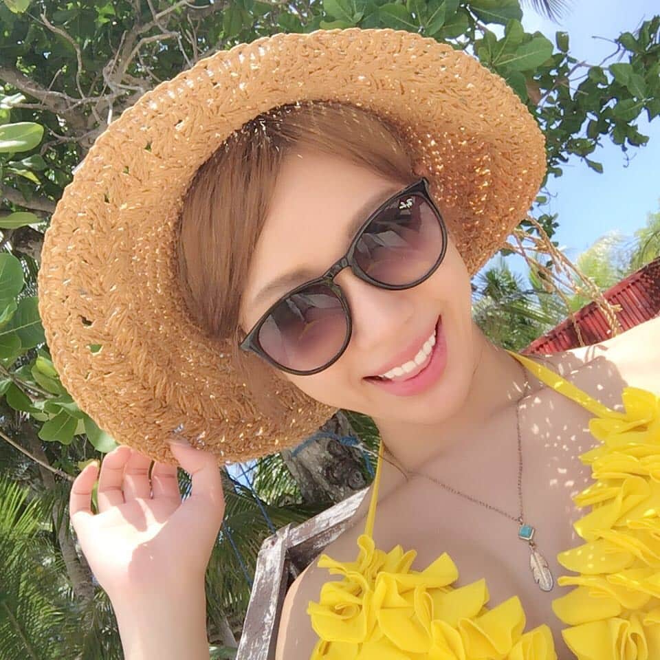 MARIEさんのインスタグラム写真 - (MARIEInstagram)「パラオ天気めっちゃいいー🌞💓 #sea #travel #sun #beach #happy」4月24日 16時46分 - marie_mimura