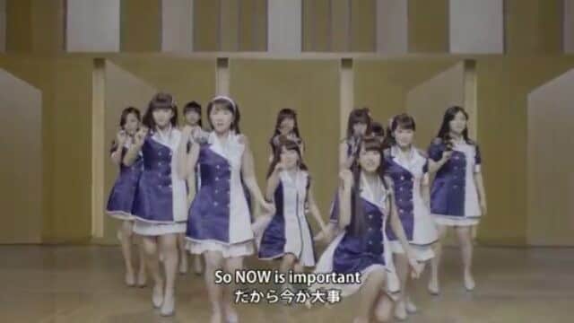 鞘師里保のインスタグラム：「I really love these MV! Despite without Riho, the MV still awesome😍 --; #morningmusume16 #helloproject」