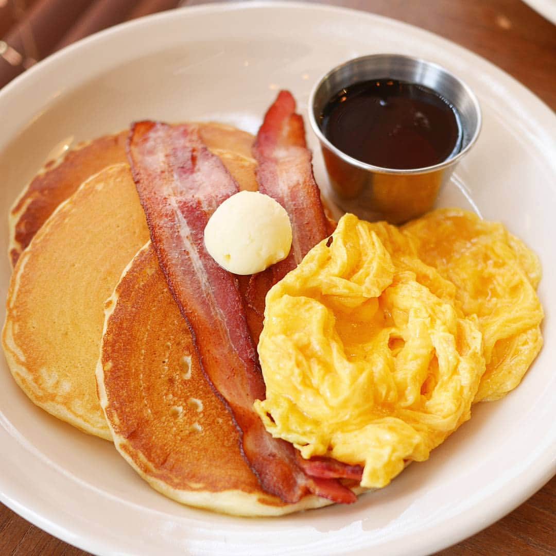 おまる部長 / たっちゃんずパンケーキ部のグルメインスタ