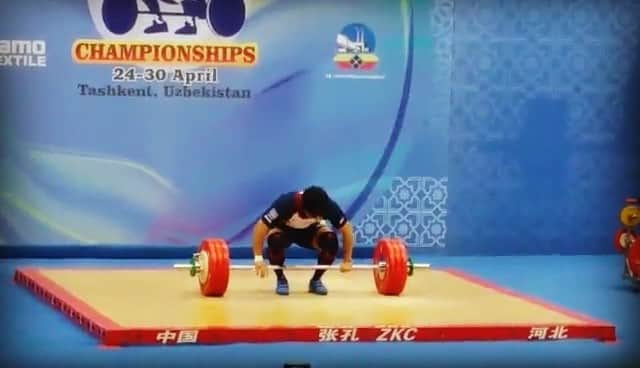 山本俊樹のインスタグラム：「clean & jerk 187 アジア選手権終わりました。まだまだ海外で試合するのには力が足りなかったです。試技間の間隔など、バーの反発力など、うまく対応できずに試合が終わってしまいました。重ねて手首の怪我が一番響きました。やはり日本人はUESAKAバーベルに慣れているため、中国製バーベルのチャンコンはグリップ力が必要で、バーの回転が強いなど、現地での調整で疲労が蓄積してしまい、結果にも大きく左右してしまいました。  次は全日本！！！ 頑張ります！！！ #weightlifting #nikeromaleos2 #山本俊樹」