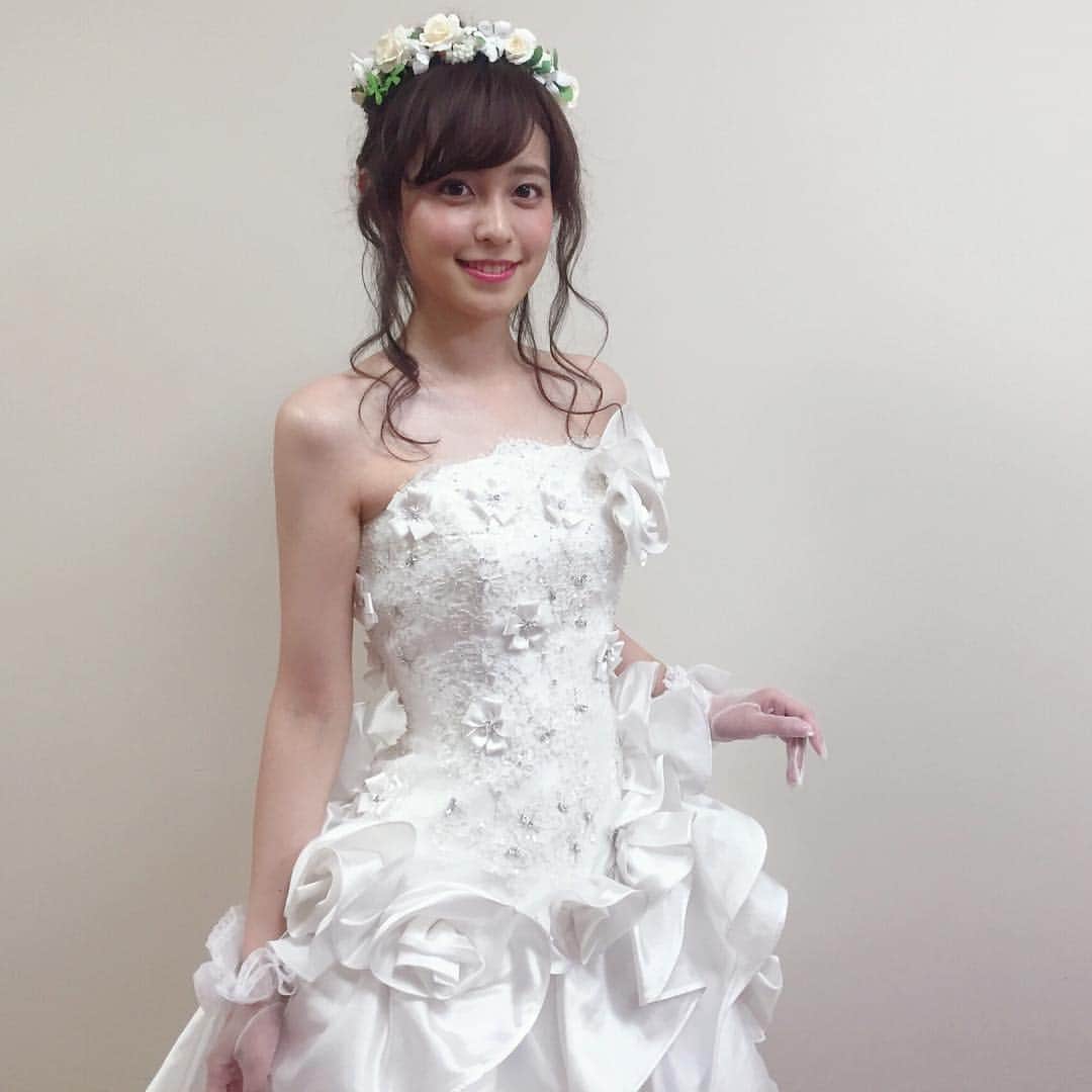 久慈暁子さんのインスタグラム写真 久慈暁子instagram 花冠 ウェディングドレス 花冠 5月25日 18時48分 Kuji Akiko