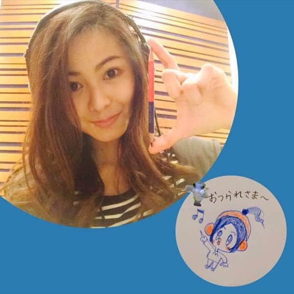 倉木麻衣さんのインスタグラム写真 - (倉木麻衣Instagram)「伝えたくても  伝えられない。。。 今日も模作、葛藤しながら、思い歌詞に込めて、 制作していきます!  今日も♫ ファイトで〜lelelelet's go！！ Love & Peace☆」5月27日 18時09分 - mai.kuraki