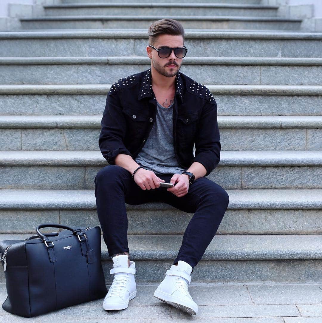 Stefano Trattoのインスタグラム：「Today's #look! #streetstyle #thursday #studs (Tap for brands) Shoes/bag @jimrickeyhandmadesneakers !」