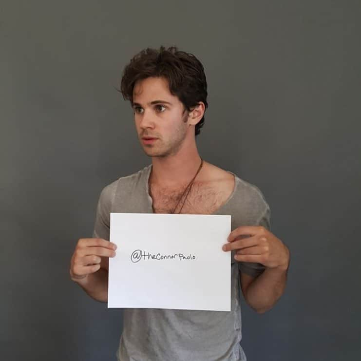 コナー・パオロのインスタグラム：「sooo I joined social media 😁  #howdoiusethis #connorpaolo #like」