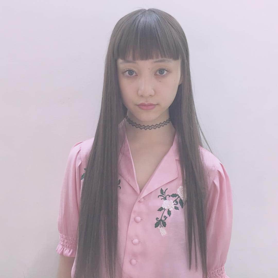 山田愛奈さんのインスタグラム写真 - (山田愛奈Instagram)「. .  わたしが東京にいる時 通ってる美容室は SHIMAさんです」5月7日 10時48分 - aina_yama