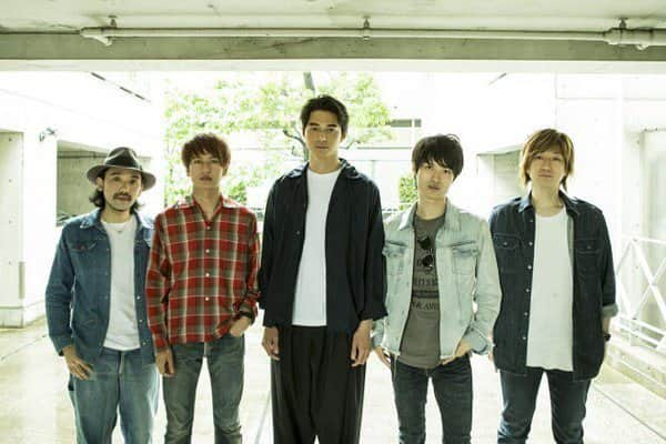 東出昌大のインスタグラム：「「ヒーローマニア－生活－」 東出昌大＆NICO Touches the Walls、マニアで変態な一面とは  #東出昌大 #nicotouchesthewalls #higashidemasahiro #masahirohigashide #」