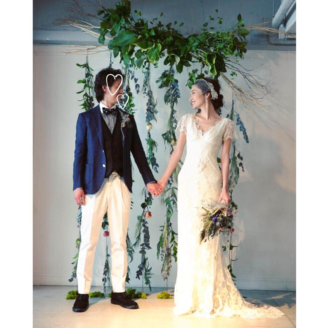 落合砂央里さんのインスタグラム写真 - (落合砂央里Instagram)「先日結婚式を挙げました。 日々支えてくれる皆様に感謝です。 #結婚式 #wedding #weddingdress #ウェディングドレス」5月13日 19時09分 - ochiaikun