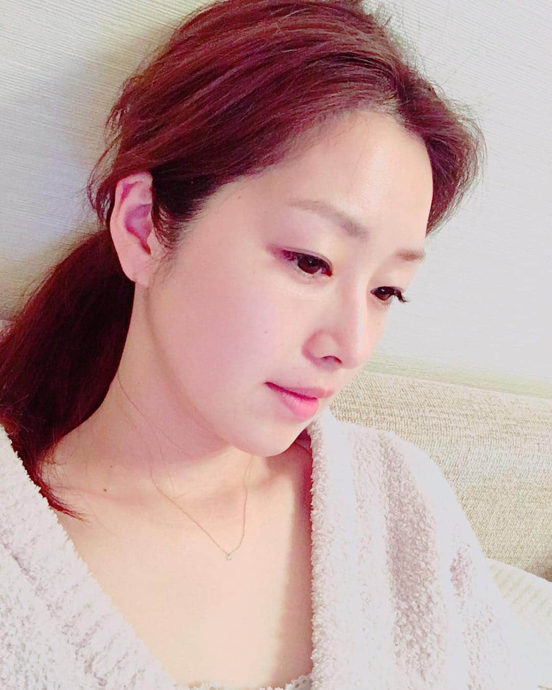 笛木優子のインスタグラム：「おやすみなさ〜〜い 笑 🌟🌠😂」