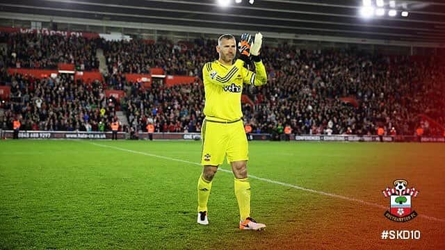 ジャック・コークさんのインスタグラム写真 - (ジャック・コークInstagram)「Great support for @kelvin_davis1 testimonial yesterday! Good to be able to thank him for all his help over the last few years. Top keeper and top man! #skd10」5月18日 19時58分 - jack_cork