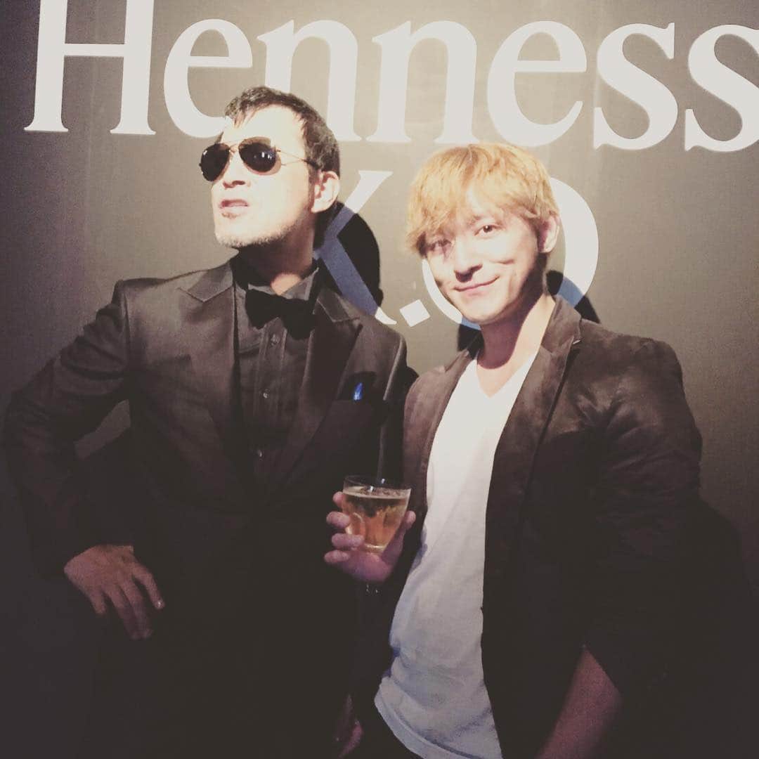 内山麿我のインスタグラム：「ヘネシーパーティー楽しかったー。  #永ちゃんマン #矢沢永吉 #hennessy #ヘネシー  #maro #まろ #永ちゃん」