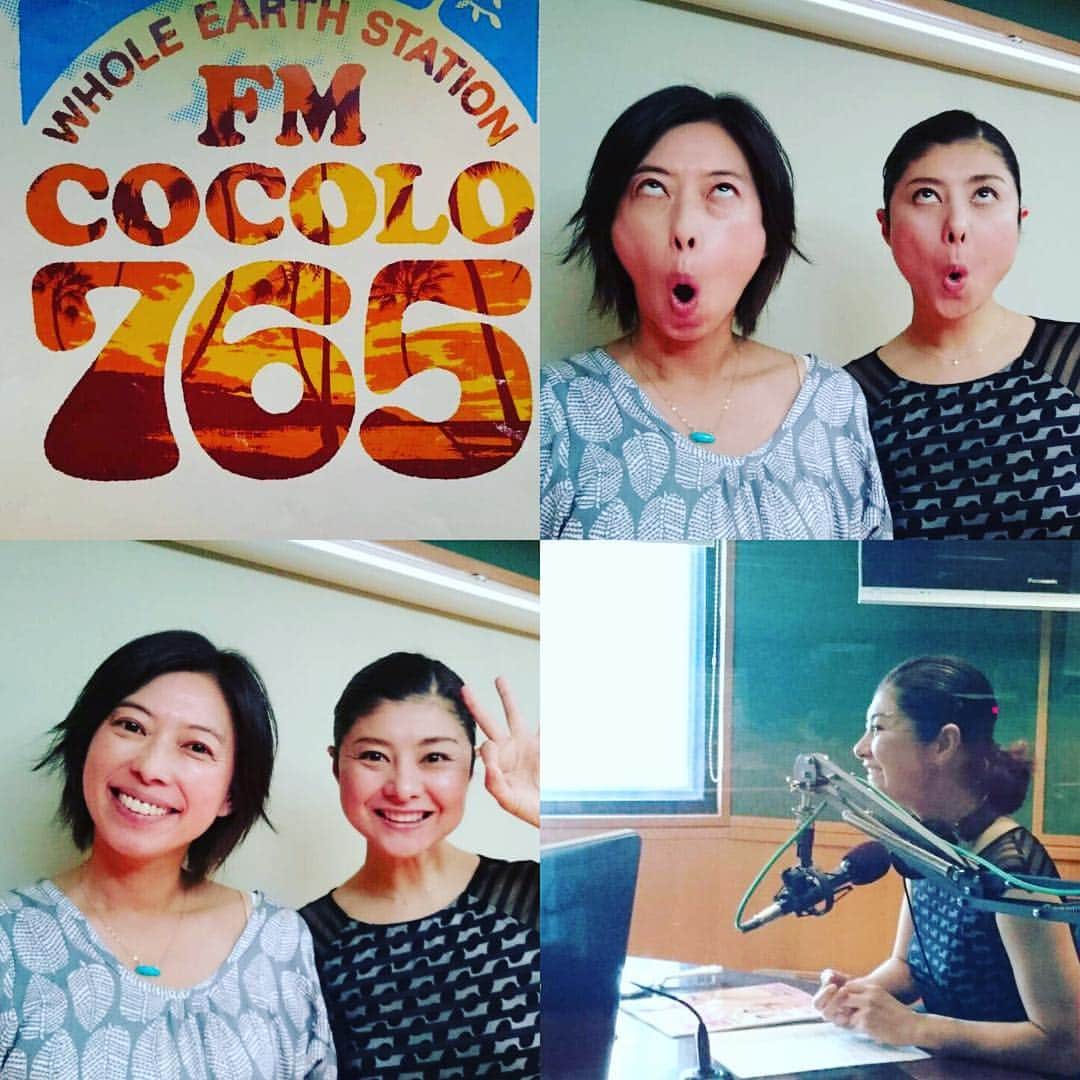 間々田佳子のインスタグラム：「今日は人気のラジオで大盛り上がり‼️✨😘 #FMCOCOLO #ラジオで顔ヨガ嬉しいな‼️ #大久保かれんさん素敵 #顔ヨガ間々田佳子」