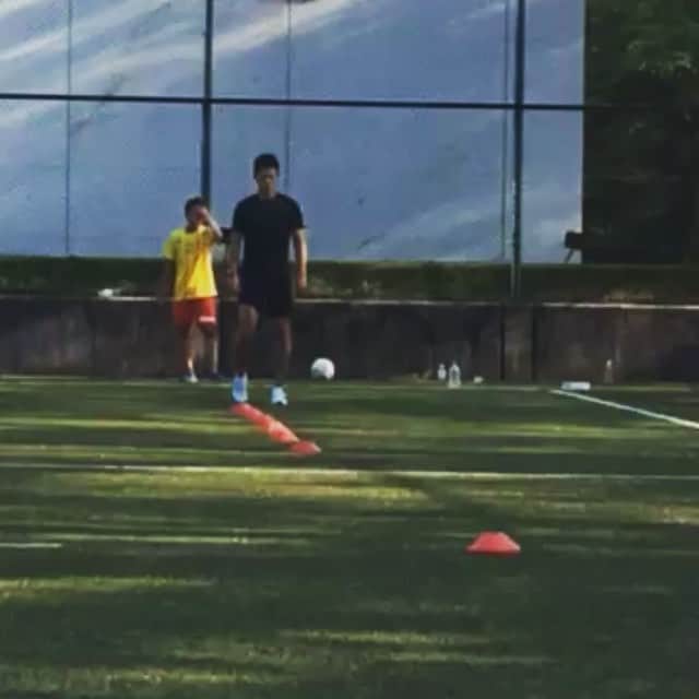 宮市亮のインスタグラム：「prepare for next season;) #sprint #fcstpauli #13」