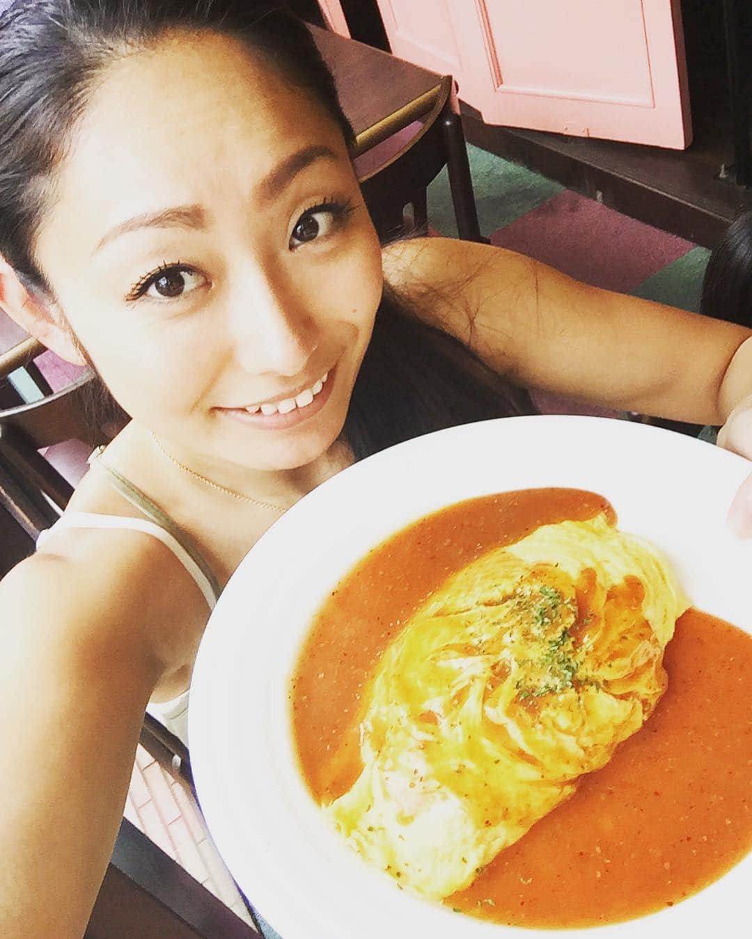 安藤美姫さんのインスタグラム写真 - (安藤美姫Instagram)「Lunch in my restaurant😆✨✨✨👍 るるぽでランチ〜〜😝💃✨✨✨❤️ #るるぽ #名古屋 #nagoya」6月20日 16時09分 - miki_m_ando0403