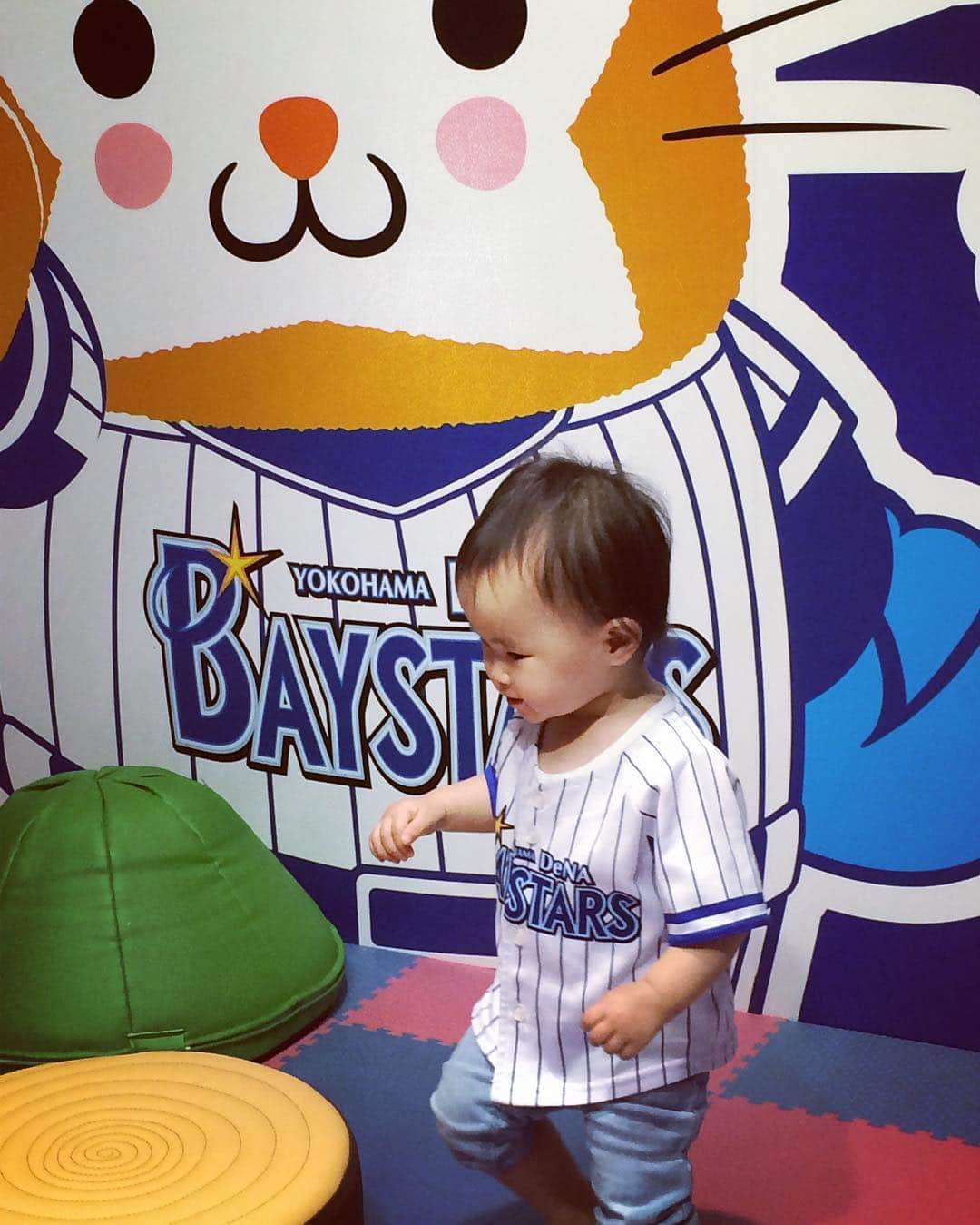 加織のインスタグラム：「👶🏻⚾️⭐️⭐️」