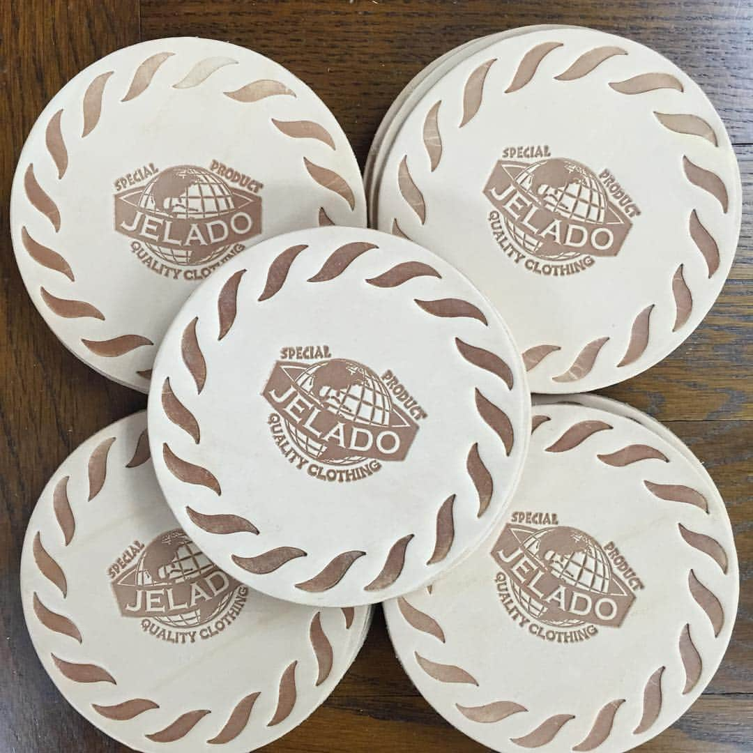 Heritage Leather Co. さんのインスタグラム写真 - (Heritage Leather Co. Instagram)「#jelado #heritageleatherco #madeinlosangeles #leathercoasters #10thanniversary」5月30日 12時08分 - heritageleatherco