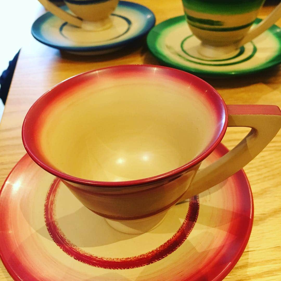 木内晶子さんのインスタグラム写真 - (木内晶子Instagram)「香川漆器をたくさんの方に知ってもらえますように #香川漆器 #すばらしさ#使えば使うほどに  #味が出る #侘び寂び #讃岐漆器 #美しさ」5月30日 15時39分 - akiko0902kinouchi