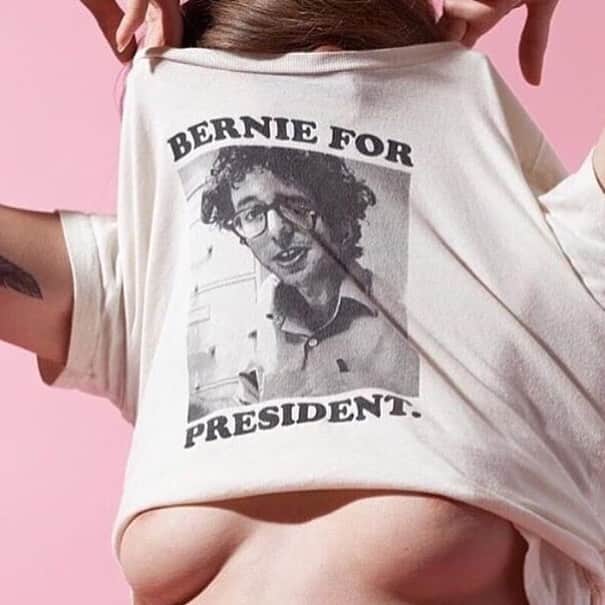 Coveted Societyのインスタグラム：「Go out and #vote  @berniesanders 💪🏼 #feelthebern #bernieforpresident」