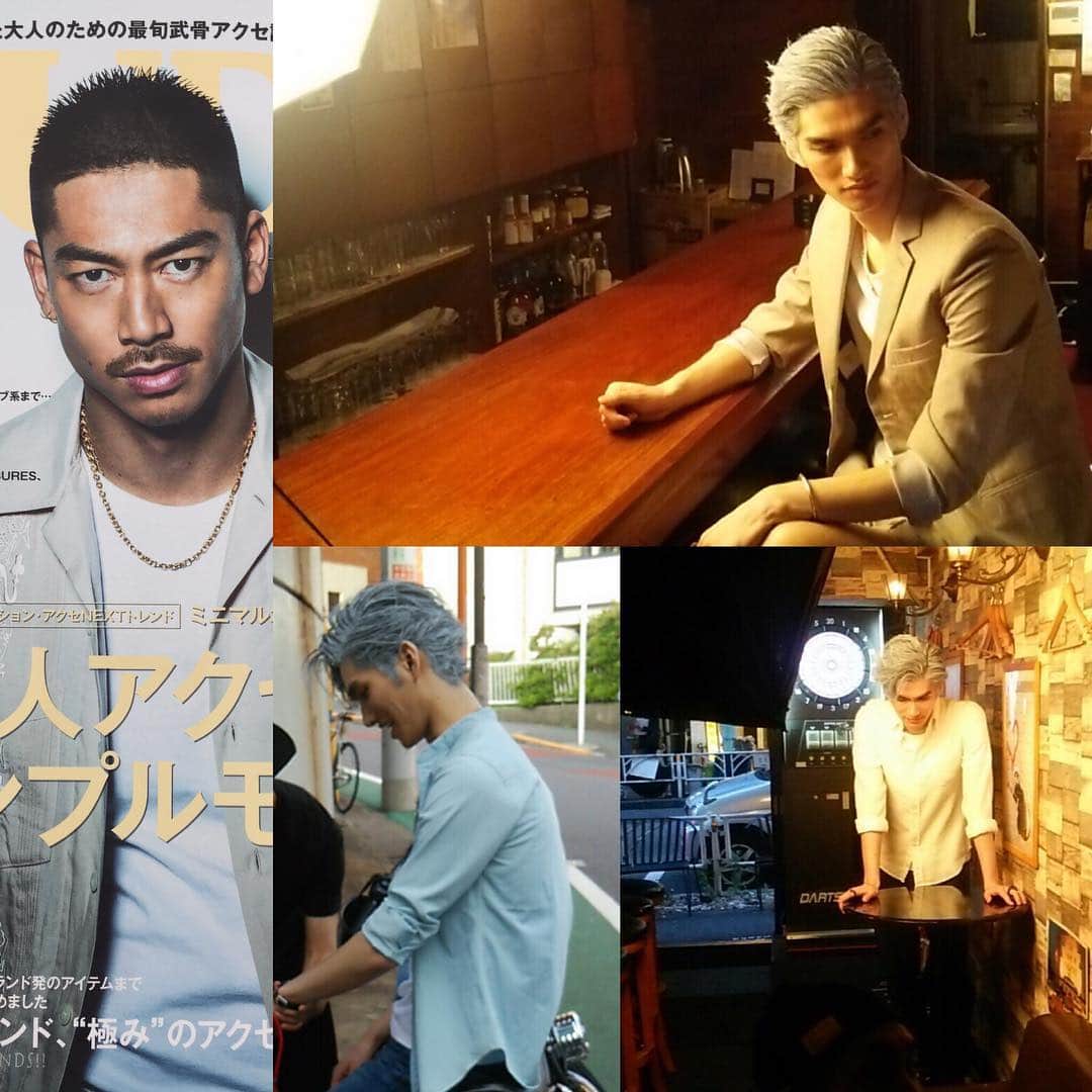 シルバーアッシュ公式アカウントのインスタグラム：「【掲載誌情報】本日（6/8）発売、マガジン・マガジン「RUDO Accessory」にて「銀髪」×「銀アクセ」をテーマに銀髪もアクセの一部として、カッコイイモデルさんとともに紹介されました！銀髪ファッションの参考にして下さい！ #AKIRA #silverash #silverhair」