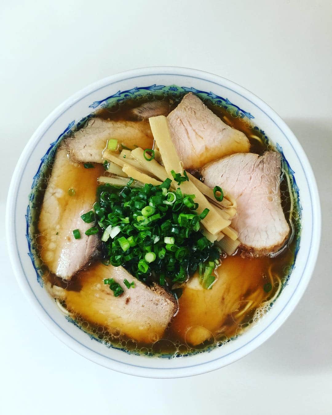 神谷洵平のグルメインスタ