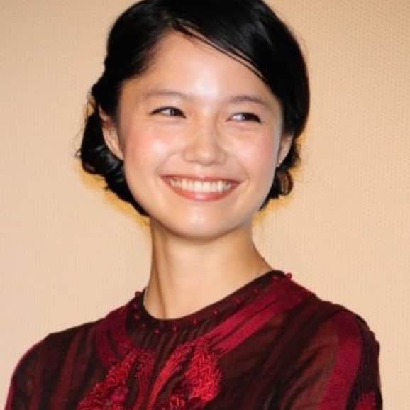 のインスタグラム：「・ #宮崎あおい #aoimiyazaki」